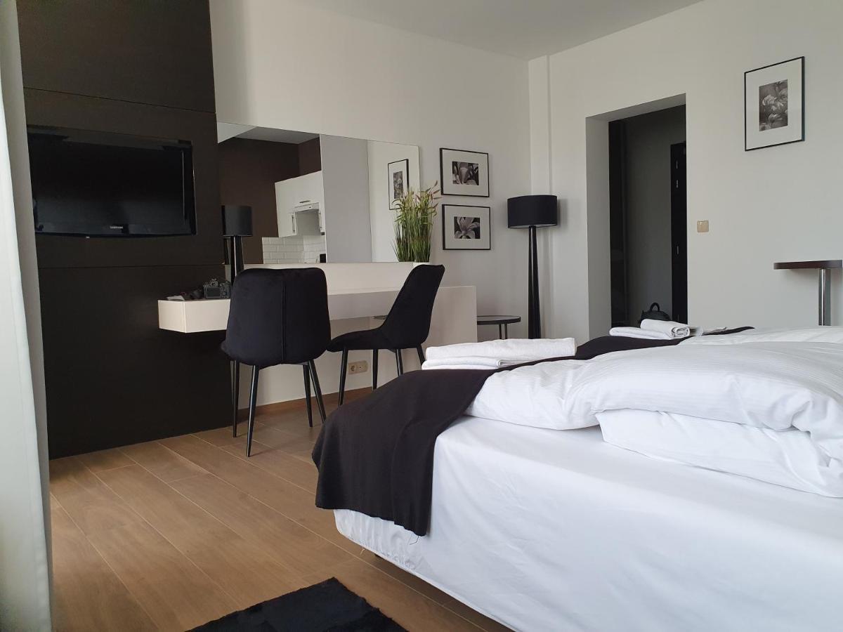 Prywatny Apartament W Hotelu Diva Spa โควอบเซก ภายนอก รูปภาพ
